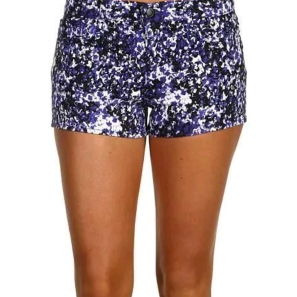 Joe’s Jeans | Electric Blue Popart Paint Splatter Denim Jean Shorts Size 28 - Picture 11 of 11